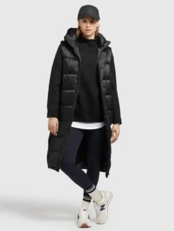 Khujo Bodywarmers Bodywarmer Tourin Dames Zwart -Kleding Verkoop 7da51adc361a15804de69468a3bc6dc2