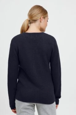 OXMO Vesten Gebreid Vest Helga Dames Marine -Kleding Verkoop ad44123ab9ea9abc8a00ded3d0d3534b